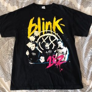 Blink 182 tour shirt